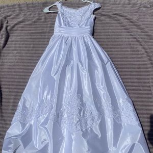 WHITE DRESS FOR FIRST COMMUNION